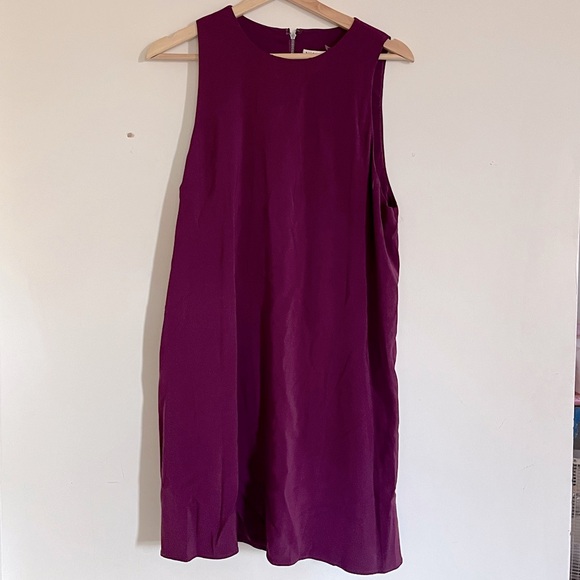 Alice + Olivia Dresses & Skirts - Alice + Olivia Magenta Date Dress | L